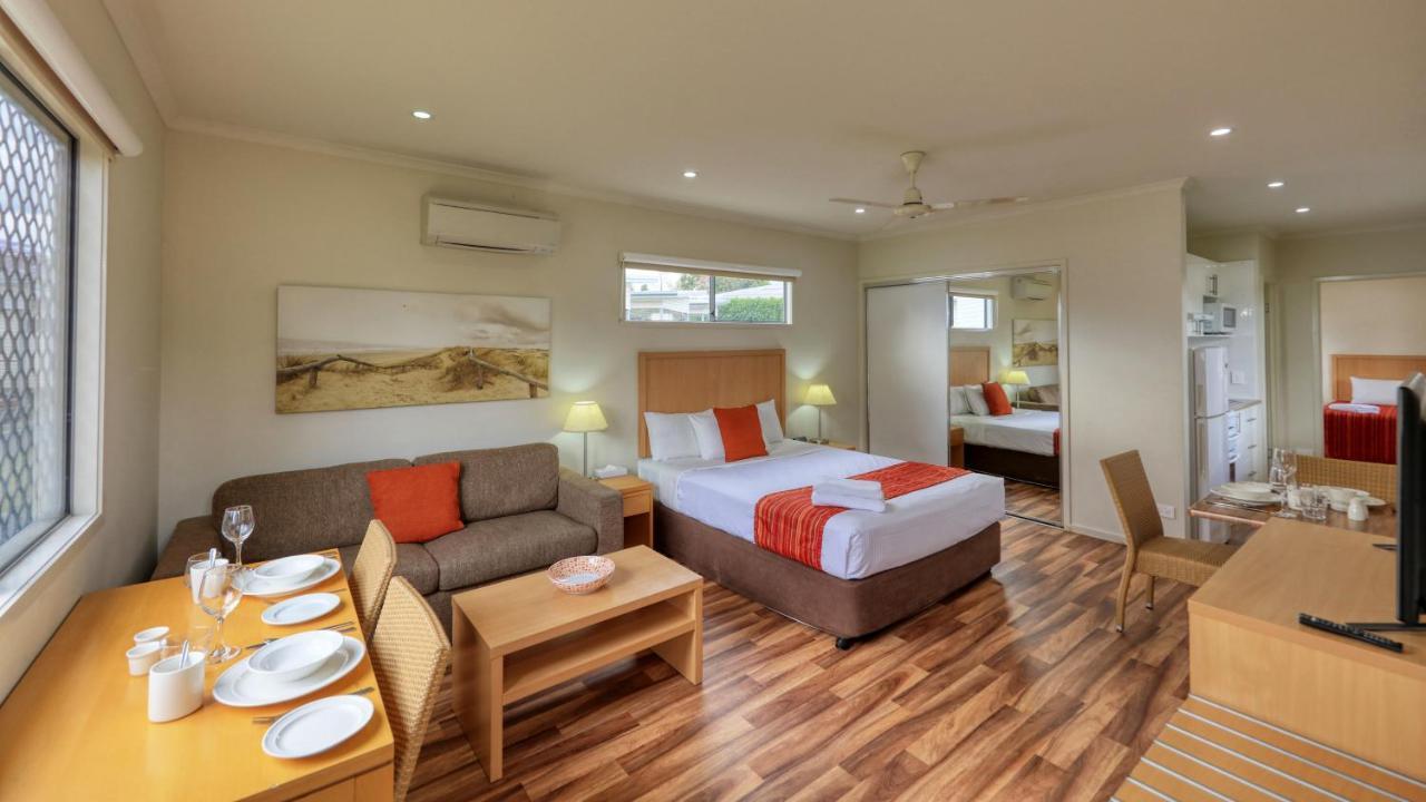 Chinchilla Motor Inn Екстер'єр фото