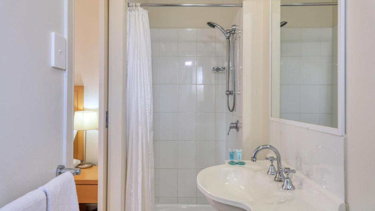 Chinchilla Motor Inn Екстер'єр фото