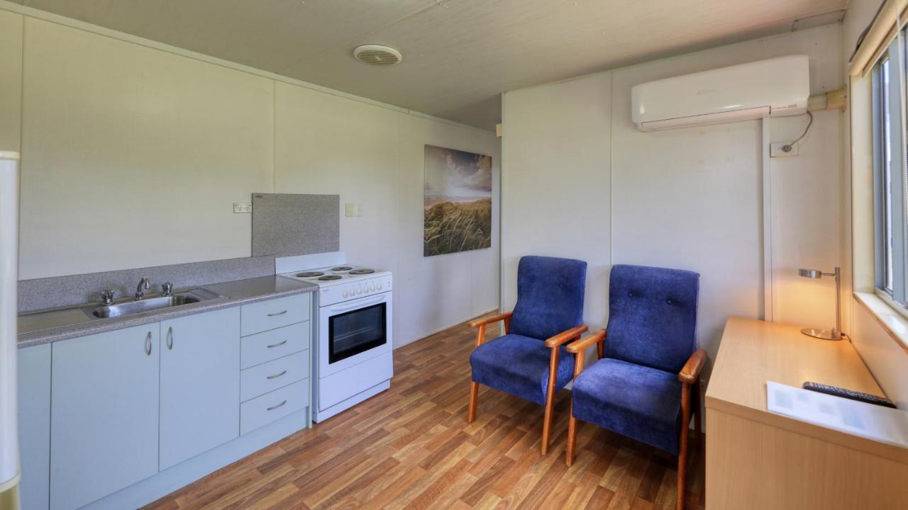 Chinchilla Motor Inn Екстер'єр фото