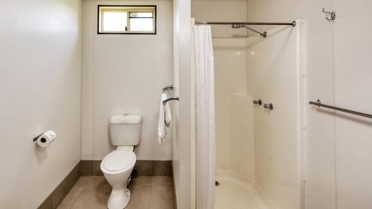 Chinchilla Motor Inn Екстер'єр фото