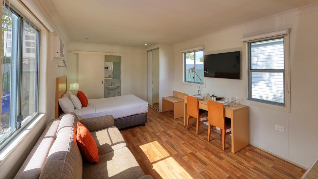 Chinchilla Motor Inn Екстер'єр фото
